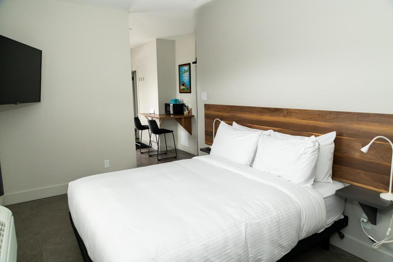 Morel Executive Suites Edmundston Exterior photo