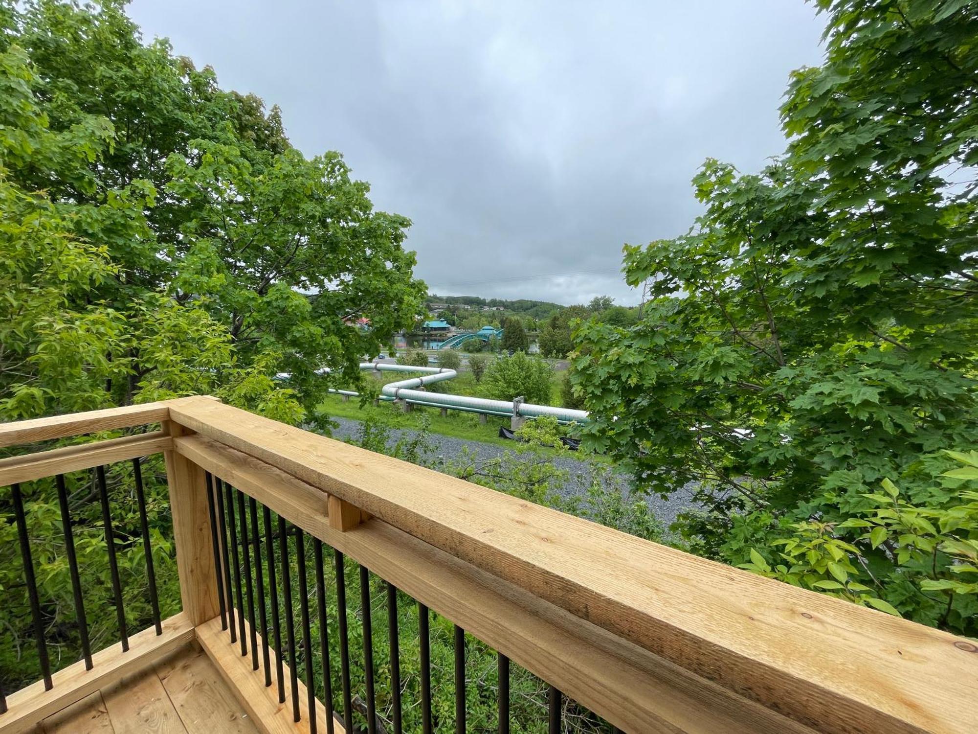 Morel Executive Suites Edmundston Exterior photo